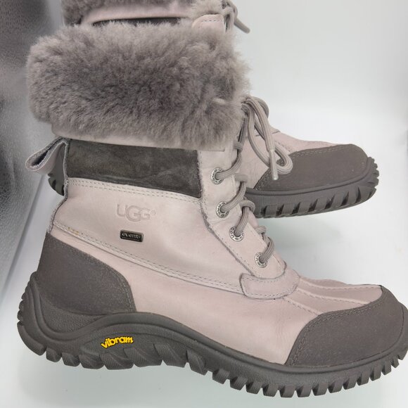 UGG Adirondack II Grey Charcoal Shearling Boots 8 - Picture 3 of 13